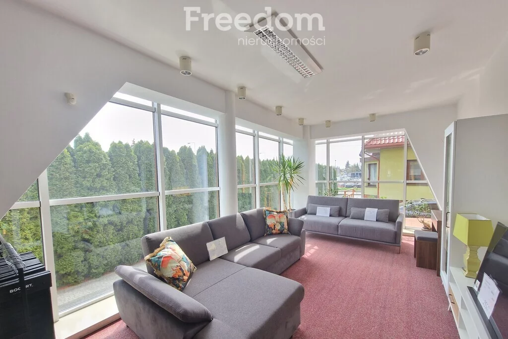 Lokal użytkowy 2 378,00 m², oferta nr , 900/3685/OOS, Biała Podlaska, Terebelska