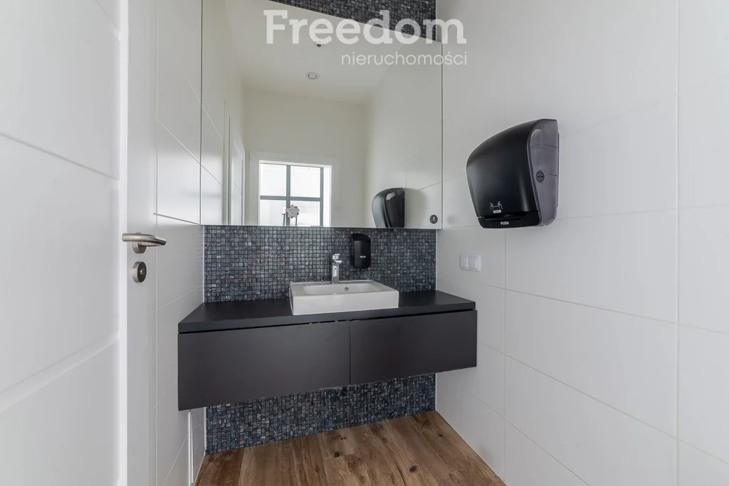 Lokal użytkowy 233,00 m², oferta nr , 1937/3685/OLS, Łódź, Widzew, Widzew, Wacława