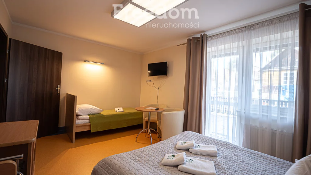 Lokal użytkowy 1 362,00 m², oferta nr , 1898/3685/OLS, Nałęczów, Wiejska