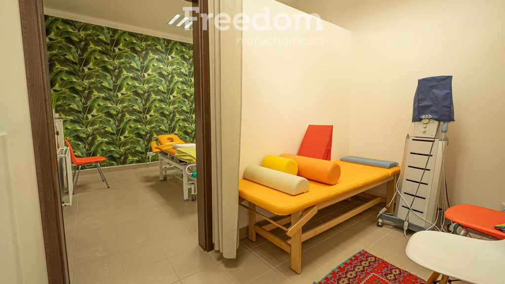 Lokal użytkowy 1 362,00 m², oferta nr , 1898/3685/OLS, Nałęczów, Wiejska