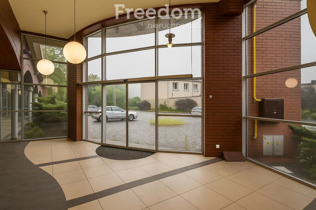 Lokal użytkowy 585,00 m², oferta nr , 2247/3685/OLW, Częstochowa, Wilsona