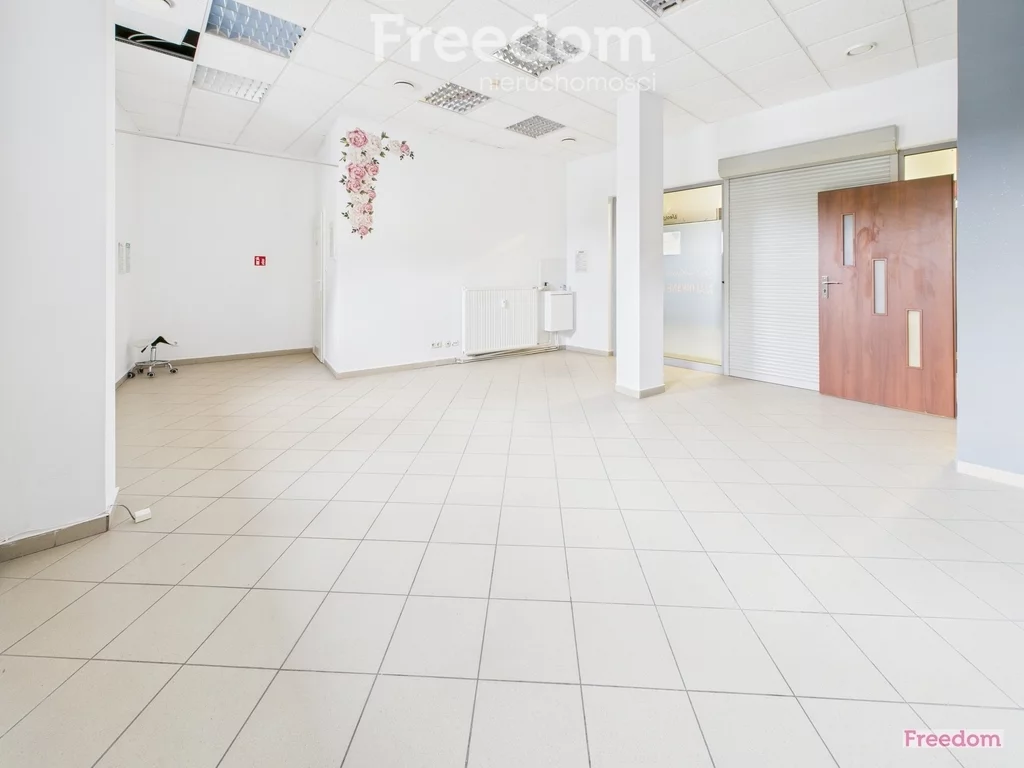 Lokal użytkowy 60,99 m², oferta nr , 1989/3685/OLS, Koszalin, Zwycięstwa