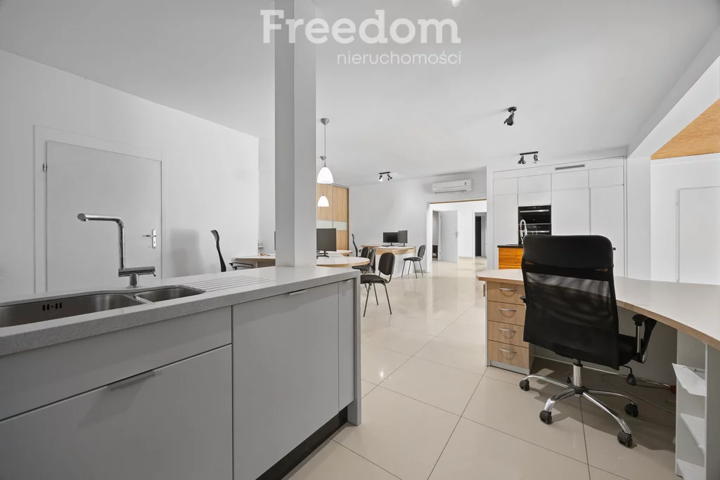 Magazyn 1 300,00 m², oferta nr , 985/3685/OOS, Zielonka