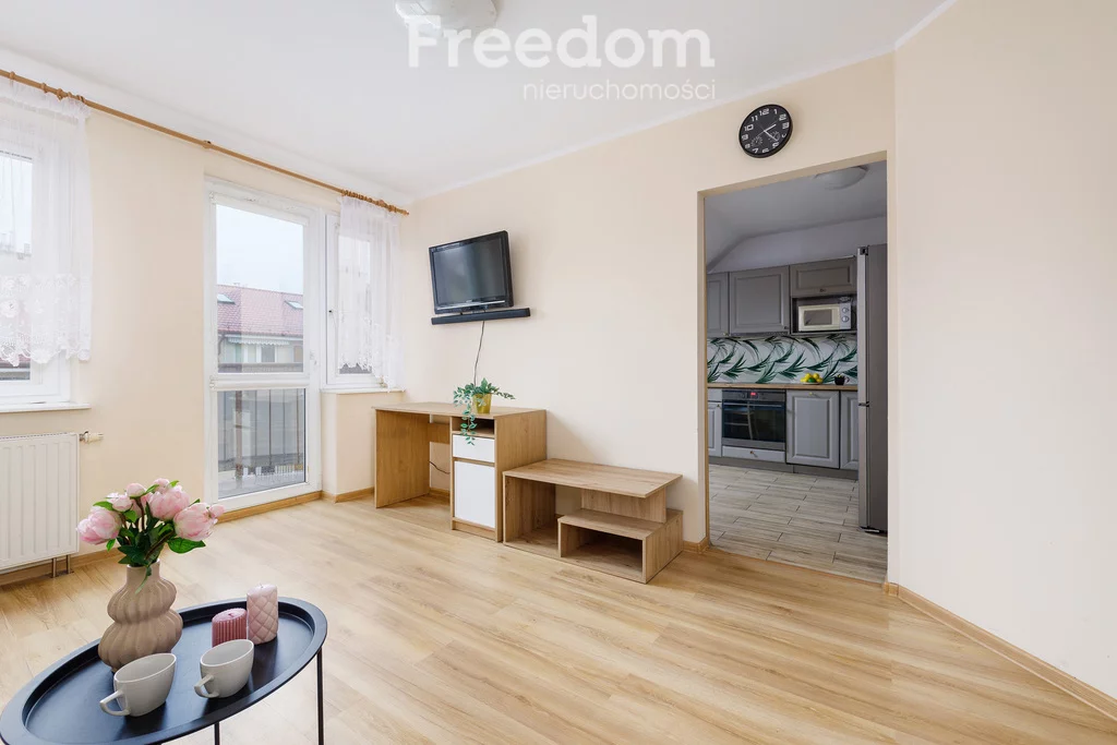 1 pokój, mieszkanie 38,10 m², piętro 3, oferta nr , 40449/3685/OMS, Olsztyn, Liliowa