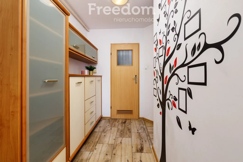1 pokój, mieszkanie 38,10 m², piętro 3, oferta nr , 40449/3685/OMS, Olsztyn, Liliowa