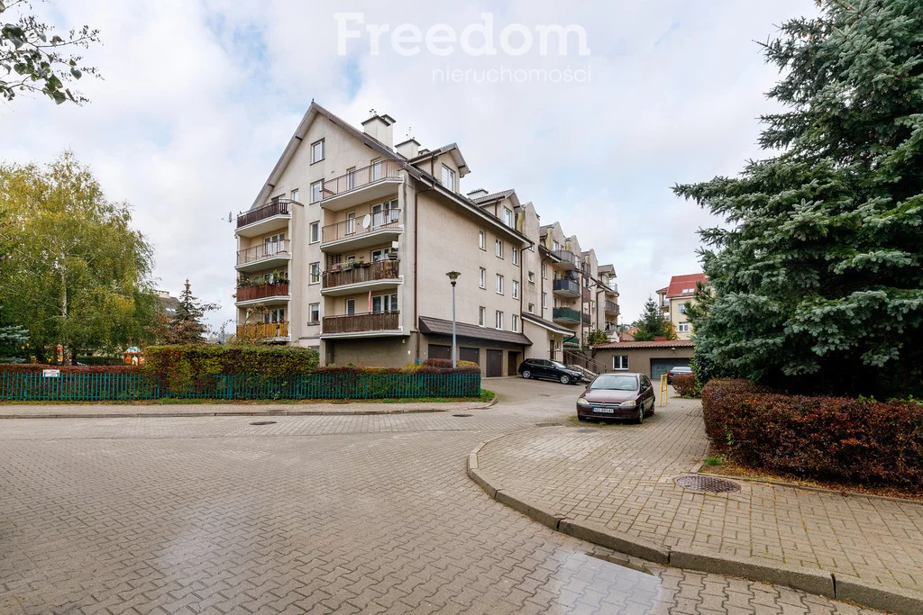 1 pokój, mieszkanie 38,10 m², piętro 3, oferta nr , 40449/3685/OMS, Olsztyn, Liliowa