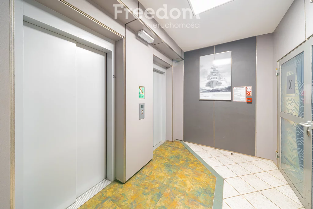 1 pokój, mieszkanie 33,80 m², piętro 10, oferta nr , 37551/3685/OMS, Kołobrzeg, Portowa