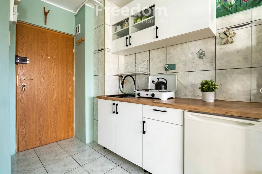 Apartament na sprzedaż, 18,00 m², 1 pokój, piętro 5, oferta nr 37146/3685/OMS