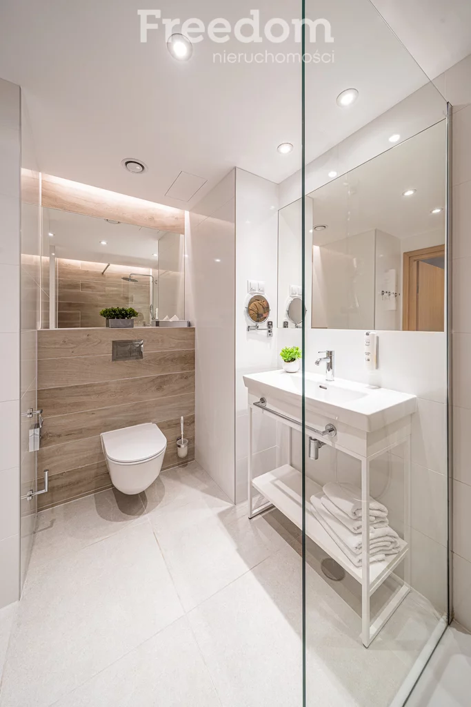 1 pokój, mieszkanie 30,09 m², piętro 2, oferta nr , 38997/3685/OMS, Kołobrzeg, Wschodnia