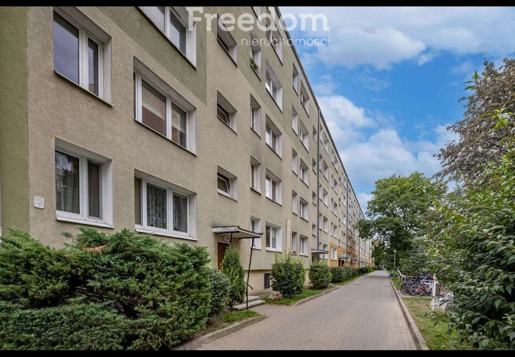 1 pokój, mieszkanie 27,00 m², piętro 4, oferta nr , 7087/3685/OMW, Poznań, os. Pod Lipami