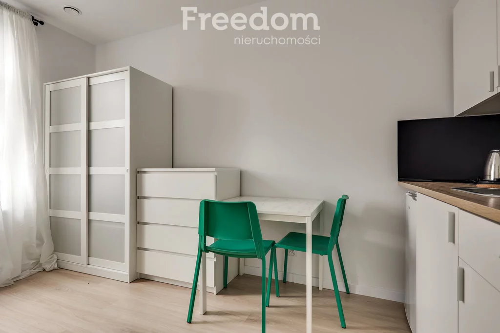 1 pokój, mieszkanie 17,50 m², piętro 2, oferta nr , 7084/3685/OMW, Katowice, Dąbrówka Mała, Dąbrówka Mała, Strzelców Bytomskich