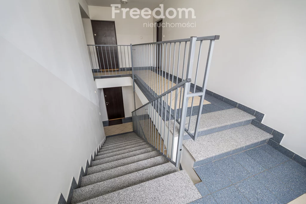 2 pokoje, mieszkanie 50,11 m², piętro 3, oferta nr , 40504/3685/OMS, Piaseczno, 1 Maja