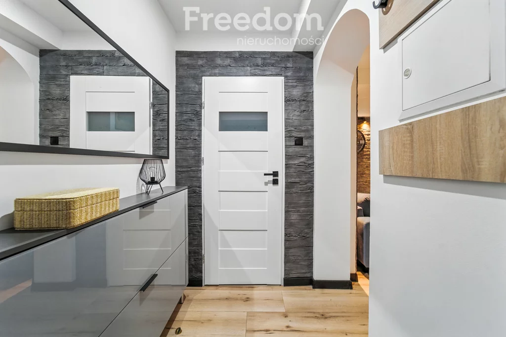 2 pokoje, mieszkanie 41,40 m², przyziemie, oferta nr , 39949/3685/OMS, Bytom, pl. Akademicki