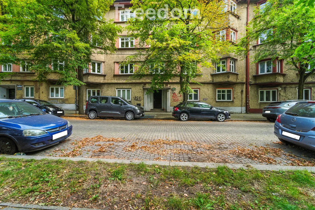 2 pokoje, mieszkanie 41,40 m², przyziemie, oferta nr , 39949/3685/OMS, Bytom, pl. Akademicki