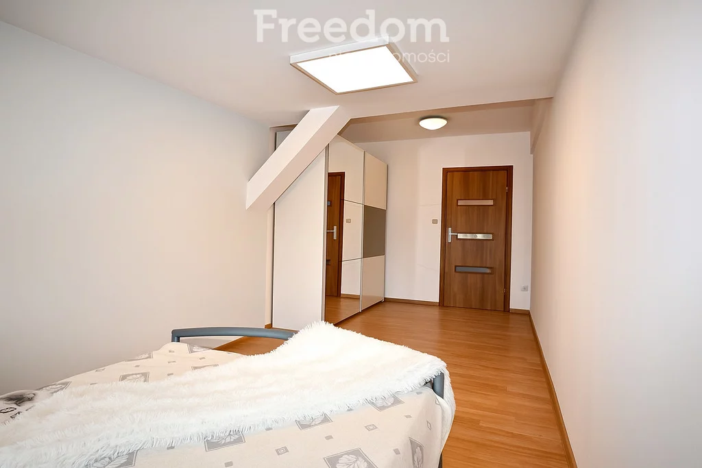 2 pokoje, mieszkanie 65,10 m², piętro 3, oferta nr , 31107/3685/OMS, Częstochowa, al. Aleja Najświętszej Maryi Panny