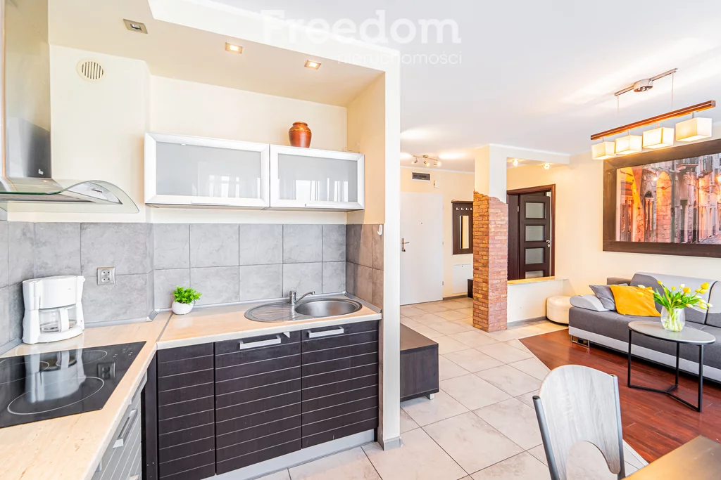 2 pokoje, apartament 44,72 m², piętro 3, oferta nr , 39505/3685/OMS, Kołobrzeg, Aleksandra Fredry