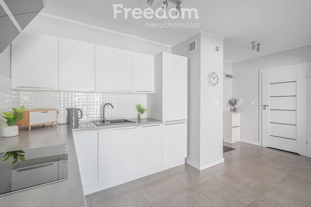 2 pokoje, mieszkanie 52,32 m², piętro 3, oferta nr , 40444/3685/OMS, Kołobrzeg, Artyleryjska