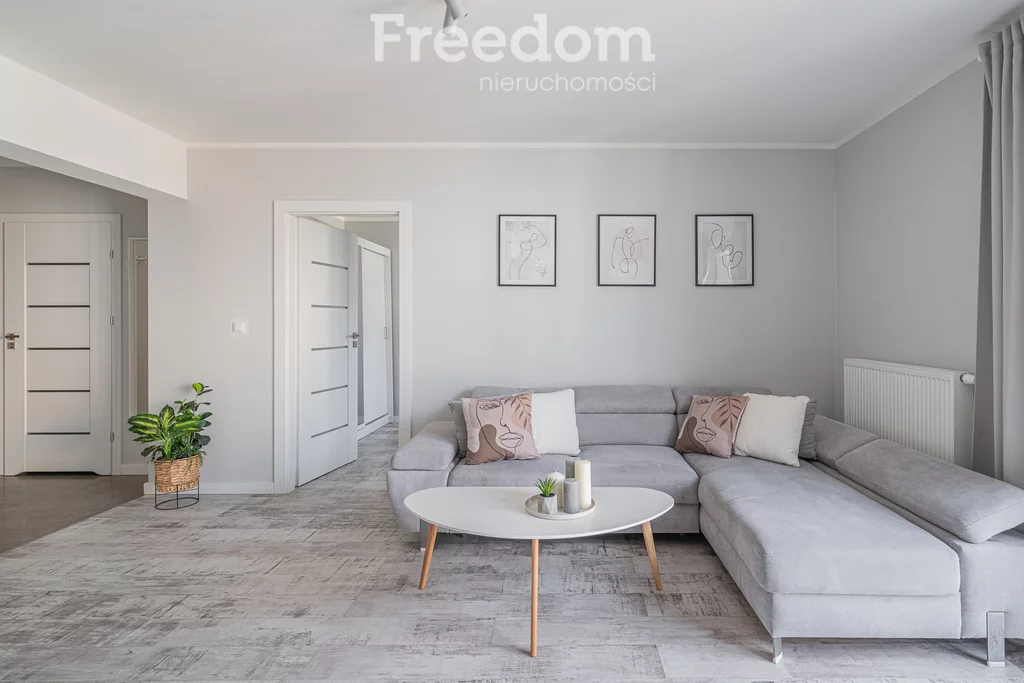 2 pokoje, mieszkanie 52,32 m², piętro 3, oferta nr , 40444/3685/OMS, Kołobrzeg, Artyleryjska
