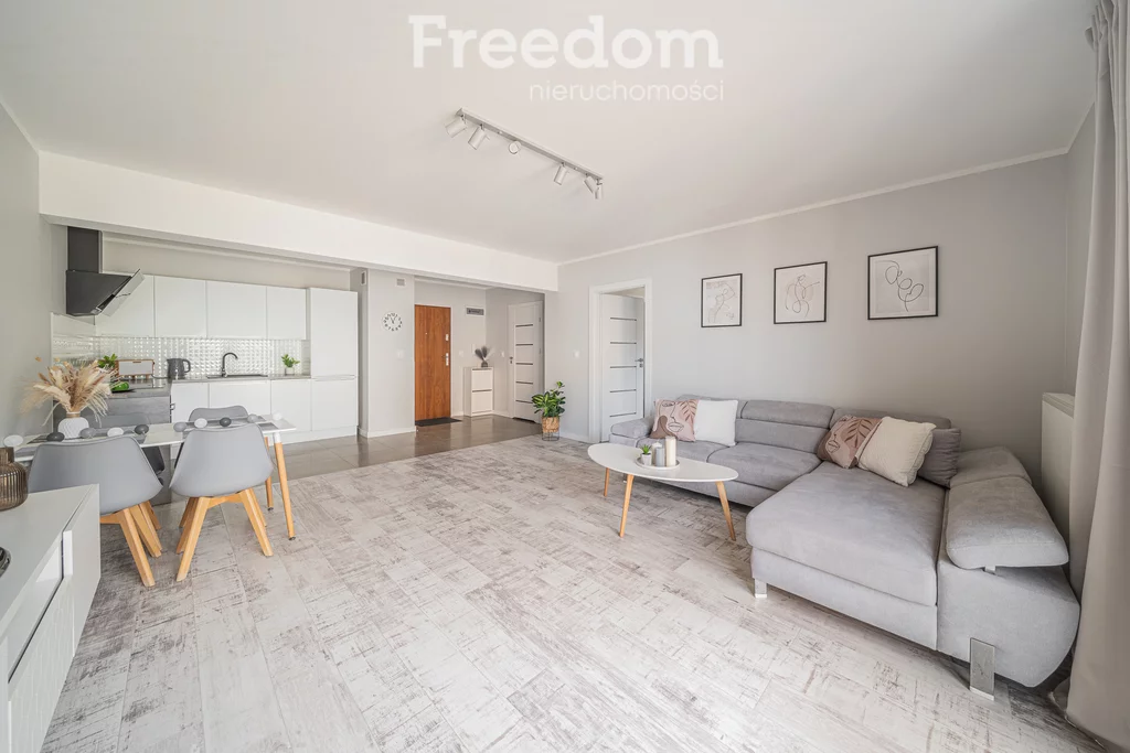 2 pokoje, mieszkanie 52,32 m², piętro 3, oferta nr , 40444/3685/OMS, Kołobrzeg, Artyleryjska