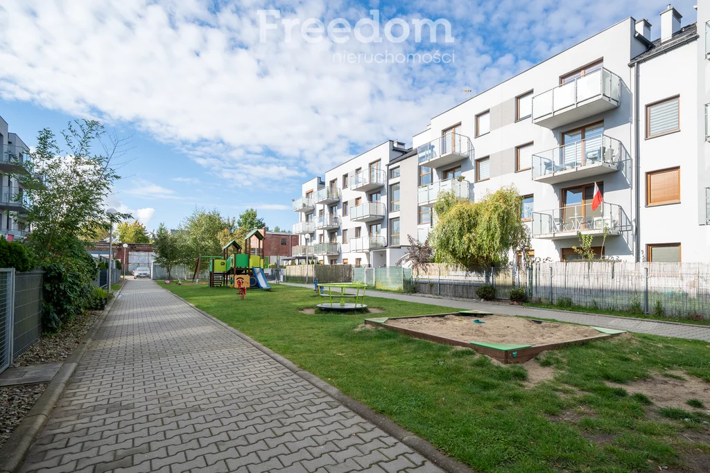 2 pokoje, mieszkanie 52,32 m², piętro 3, oferta nr , 40444/3685/OMS, Kołobrzeg, Artyleryjska