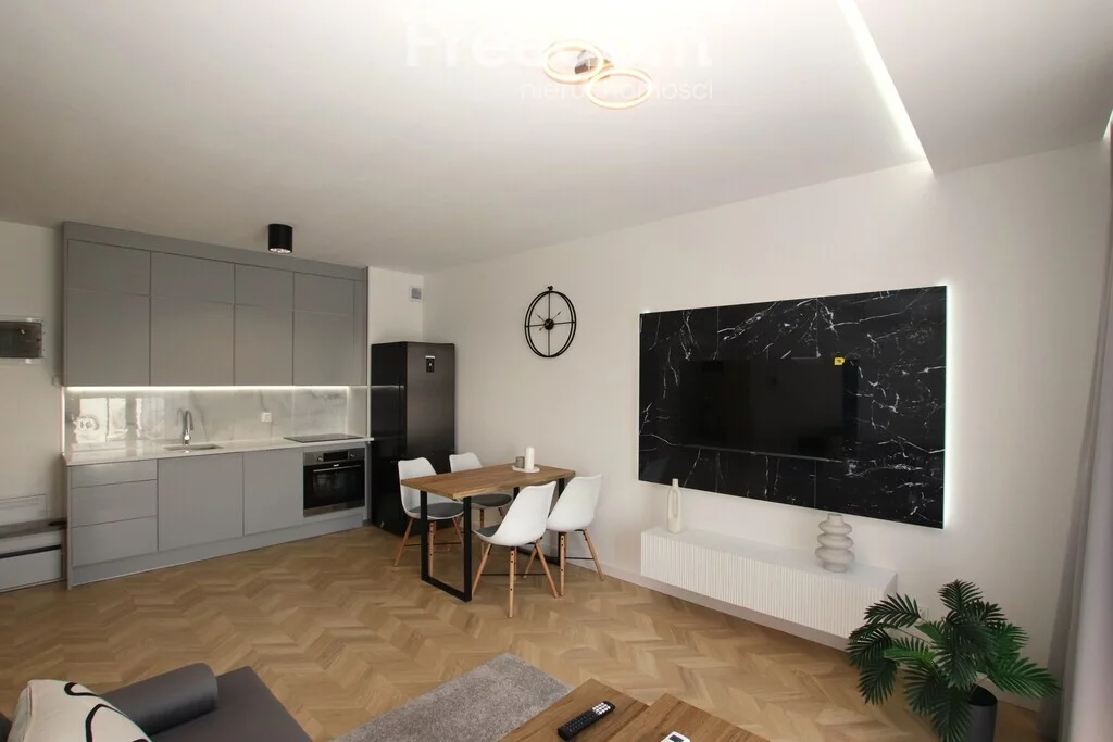2 pokoje, mieszkanie 44,75 m², piętro 1, oferta nr , 38461/3685/OMS, Koło, Cegielniana
