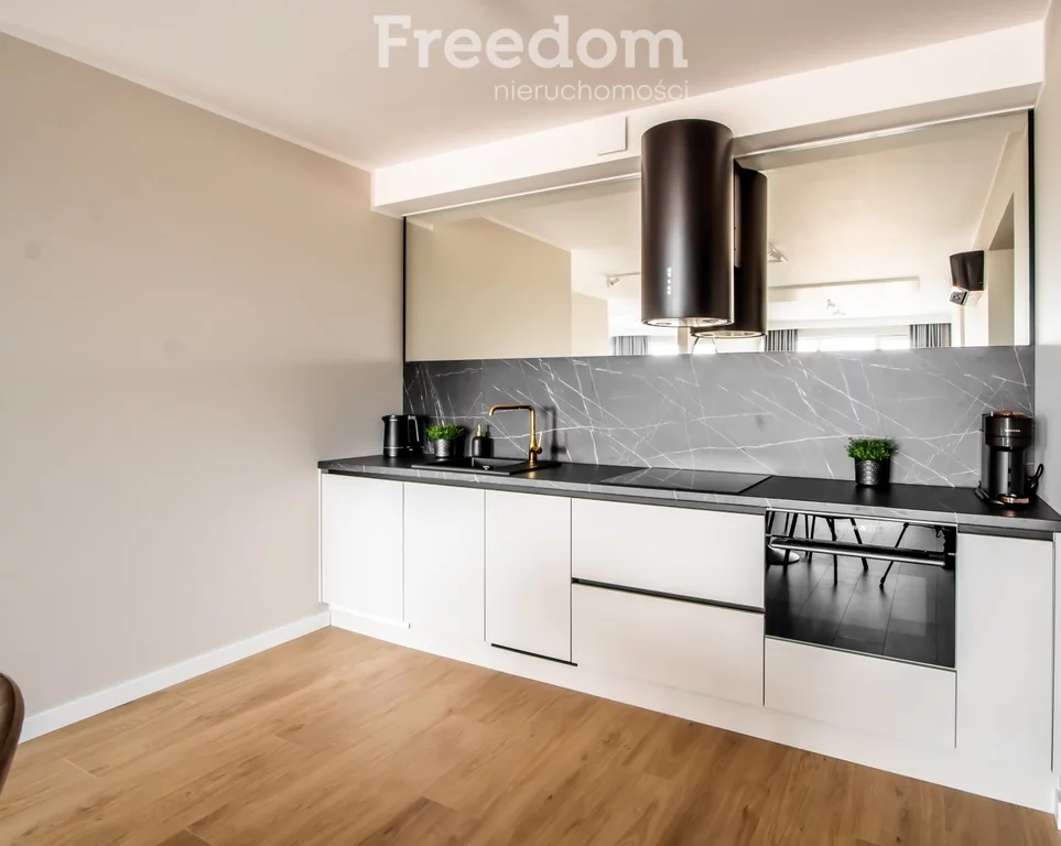2 pokoje, mieszkanie 52,34 m², piętro 4, oferta nr , 24981/3685/OMS, Kołobrzeg, Koralowa