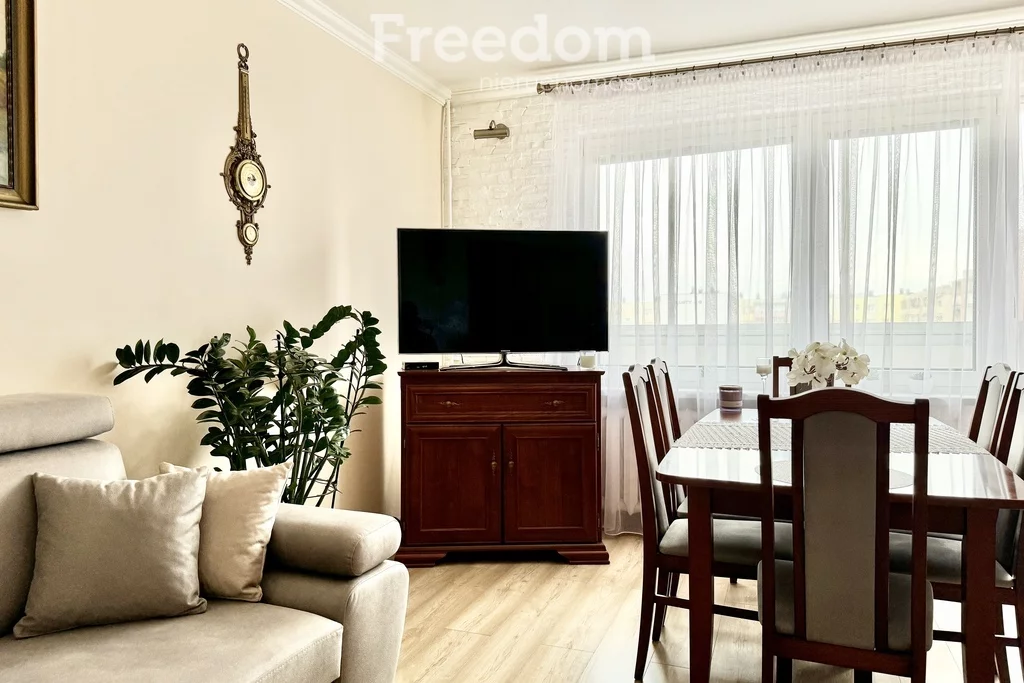 2 pokoje, mieszkanie 51,60 m², piętro 3, oferta nr , 32632/3685/OMS, Włocławek, Kujawska