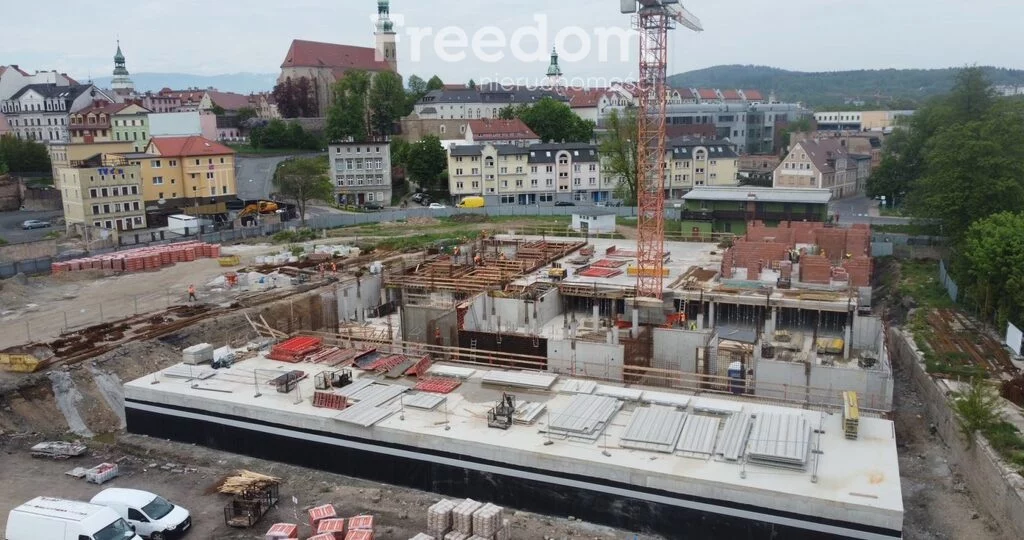 2 pokoje, mieszkanie 46,91 m², piętro 1, oferta nr , 36675/3685/OMS, Jelenia Góra, Pijarska