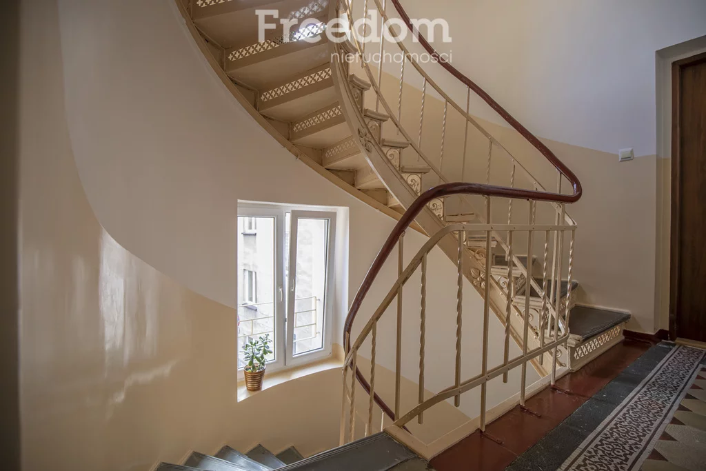 2 pokoje, mieszkanie 45,40 m², piętro 2, oferta nr , 40681/3685/OMS, Brzeg, Plac Zamkowy