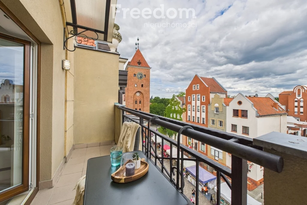 2 pokoje, mieszkanie 63,00 m², piętro 3, oferta nr , 39960/3685/OMS, Elbląg, Stary Rynek