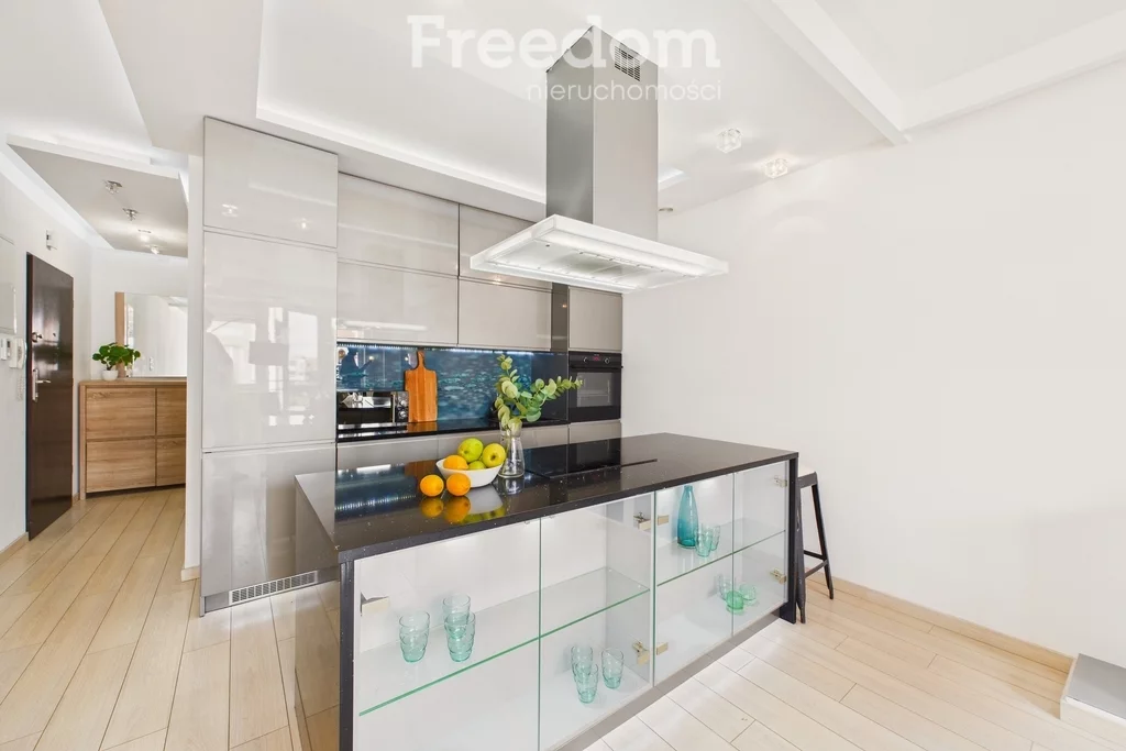 2 pokoje, mieszkanie 63,00 m², piętro 3, oferta nr , 40612/3685/OMS, Elbląg, Stary Rynek