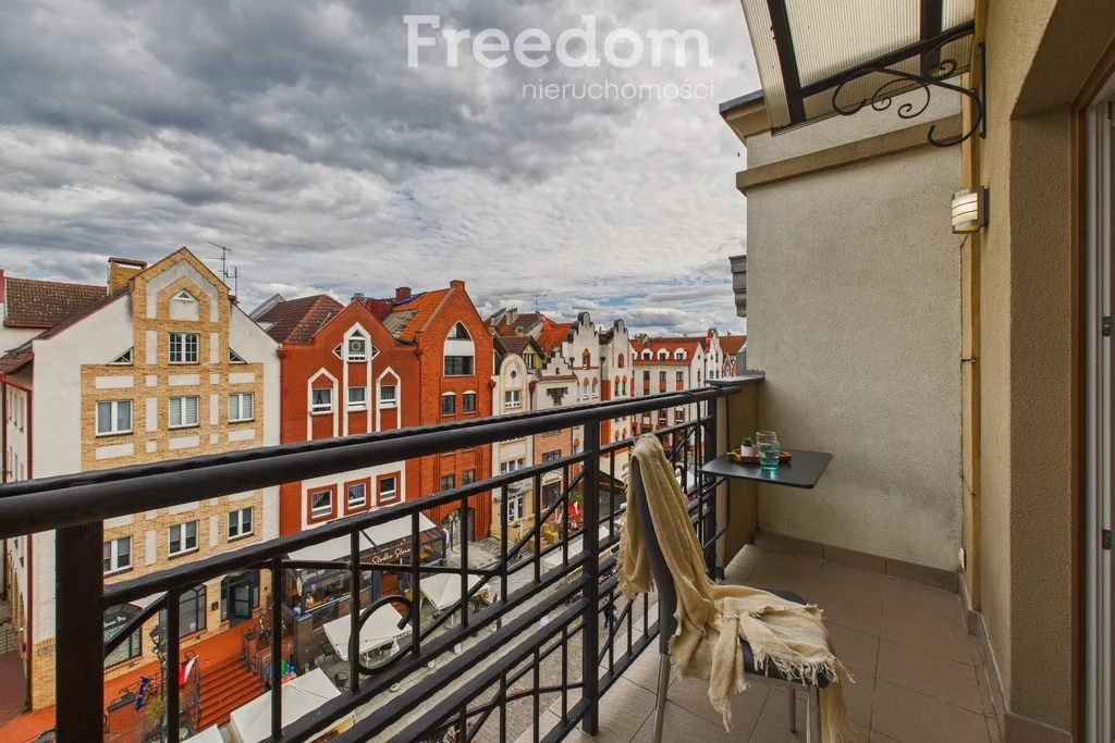 2 pokoje, mieszkanie 63,00 m², piętro 3, oferta nr , 40612/3685/OMS, Elbląg, Stary Rynek