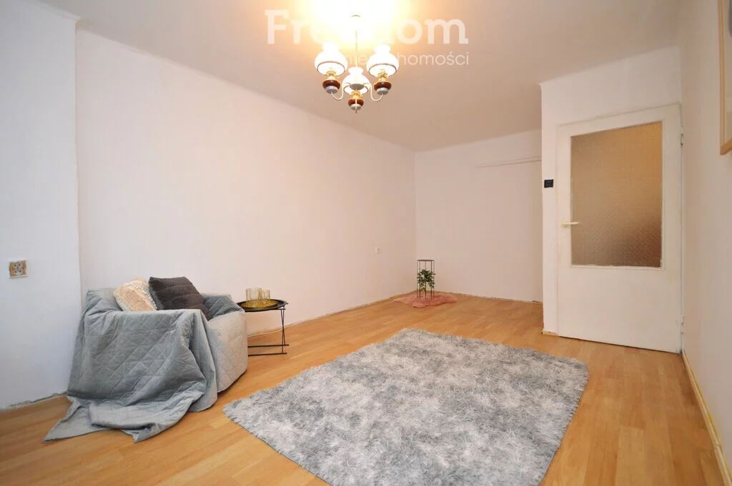 2 pokoje, mieszkanie 36,54 m², piętro 3, oferta nr , 40550/3685/OMS, Piotrków Trybunalski, Stefana Batorego