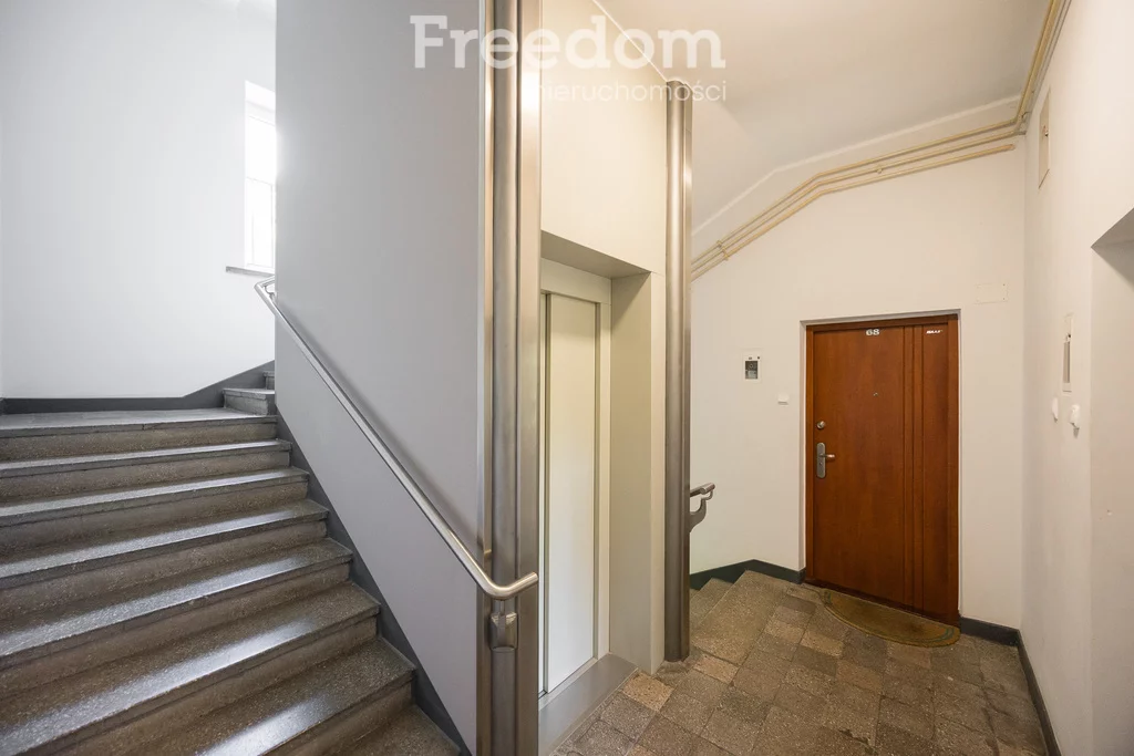 2 pokoje, apartament 45,33 m², piętro 2, oferta nr , 39699/3685/OMS, Warszawa, Śródmieście, Śródmieście, Świętokrzyska