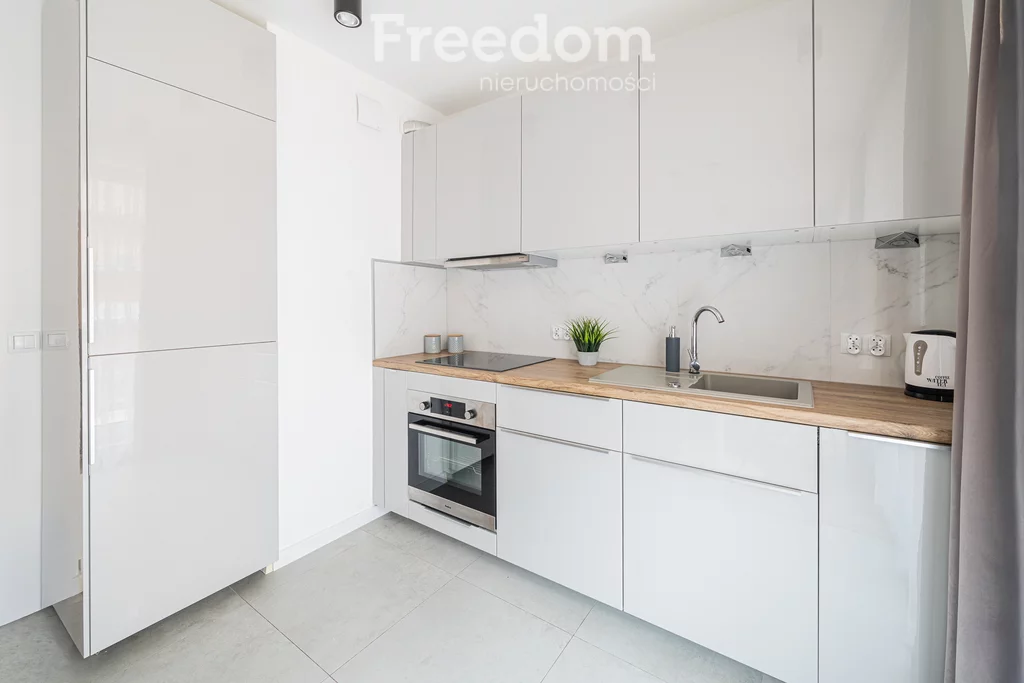 2 pokoje, mieszkanie 50,82 m², piętro 3, oferta nr , 40120/3685/OMS, Kołobrzeg, Szpitalna