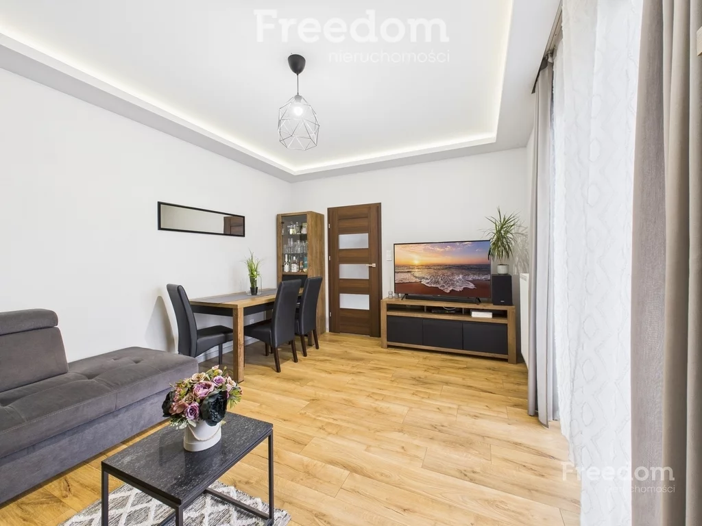 2 pokoje, mieszkanie 52,15 m², parter, oferta nr , 40299/3685/OMS, Piła, Targowa