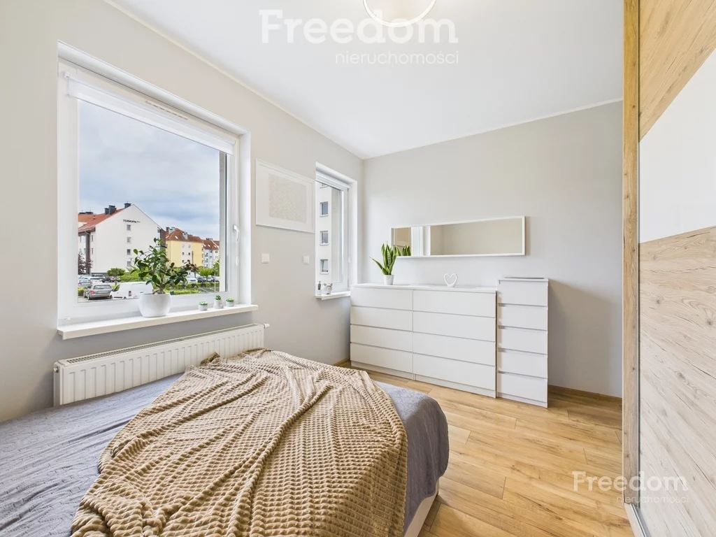 2 pokoje, mieszkanie 52,15 m², parter, oferta nr , 40299/3685/OMS, Piła, Targowa