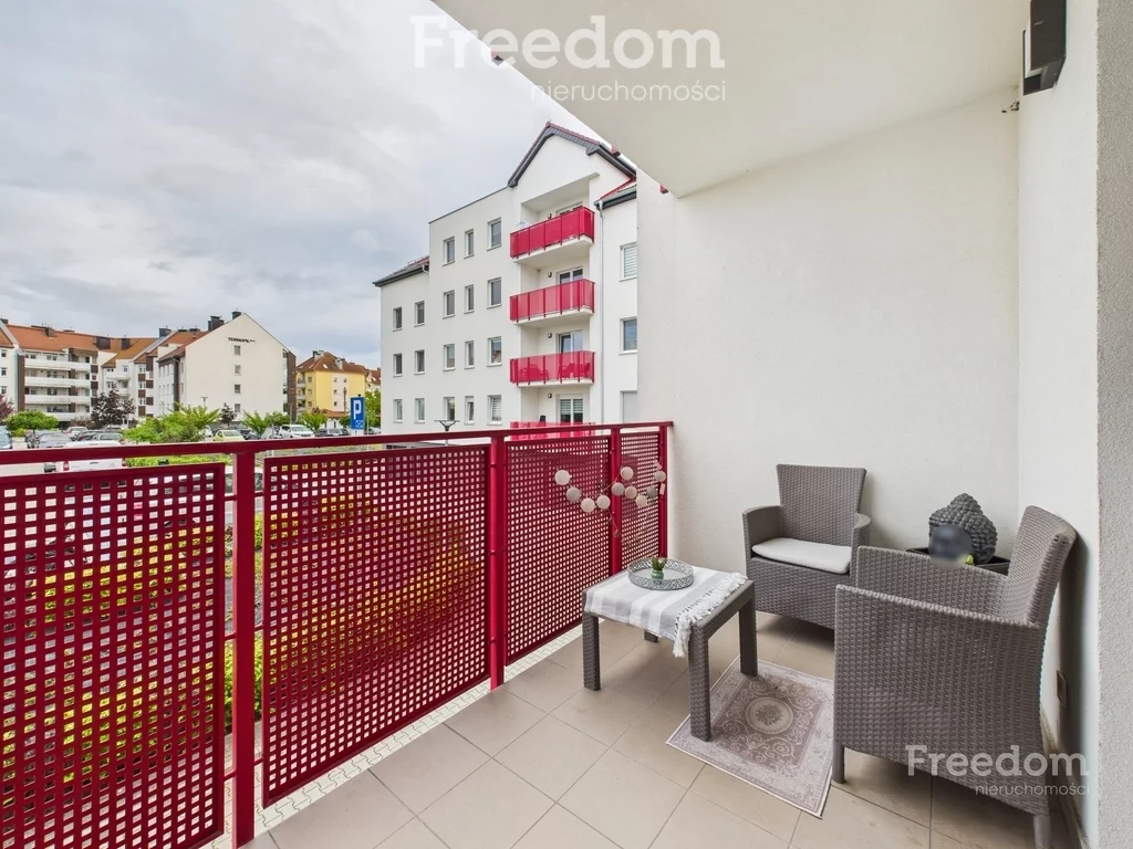 2 pokoje, mieszkanie 52,15 m², parter, oferta nr , 40299/3685/OMS, Piła, Targowa
