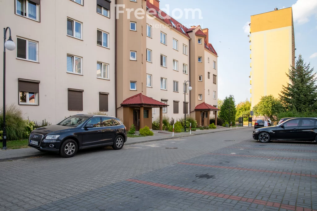 2 pokoje, mieszkanie 64,00 m², piętro 4, oferta nr , 32719/3685/OMS, Radom, Żwirki i Wigury