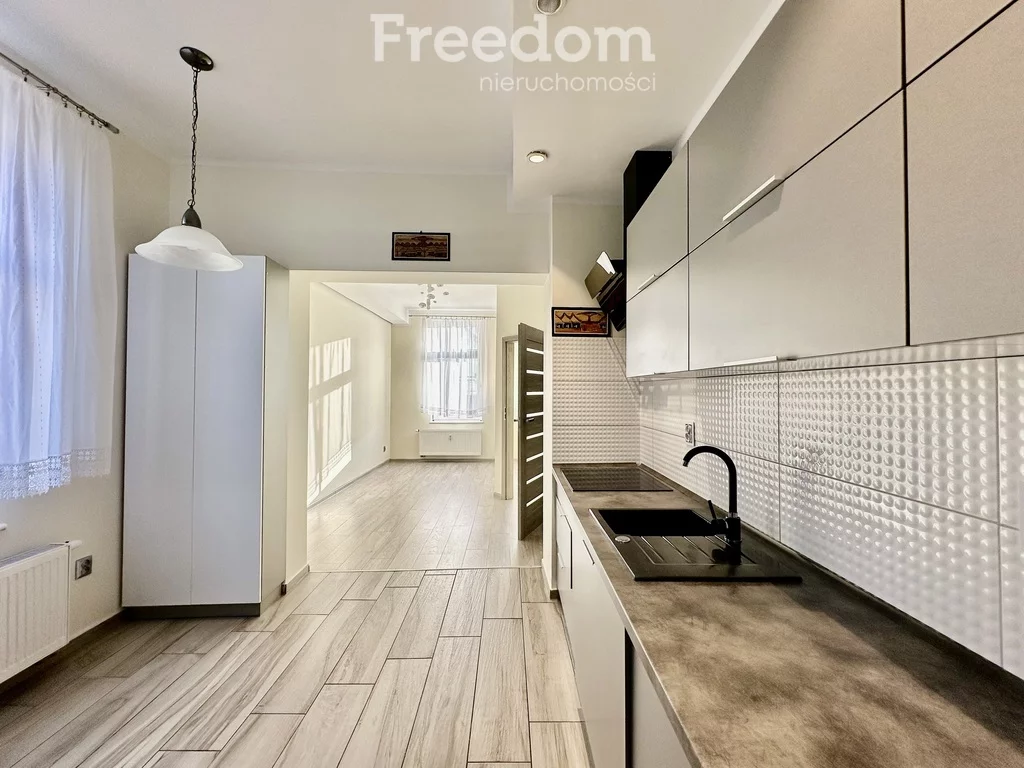 Apartamenty 7056/3685/OMW Czarne