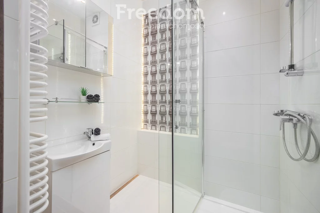 2 pokoje, mieszkanie 56,00 m², piętro 1, oferta nr , 7052/3685/OMW, Warszawa, Śródmieście, Śródmieście, Krucza