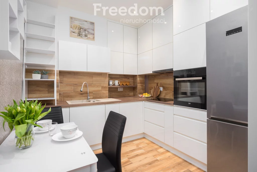 2 pokoje, mieszkanie 56,00 m², piętro 1, oferta nr , 7052/3685/OMW, Warszawa, Śródmieście, Śródmieście, Krucza