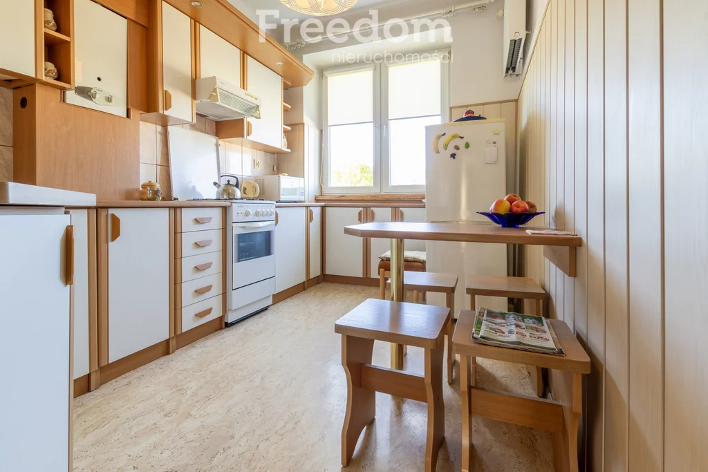 2 pokoje, mieszkanie 44,19 m², piętro 3, oferta nr , 7093/3685/OMW, Stalowa Wola, Staszica