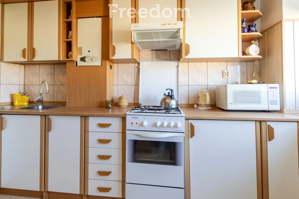 2 pokoje, mieszkanie 44,19 m², piętro 3, oferta nr , 7093/3685/OMW, Stalowa Wola, Staszica