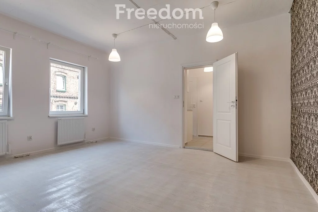 2 pokoje, mieszkanie 40,79 m², piętro 1, oferta nr , 6951/3685/OMW, Katowice, Wincentego Janasa