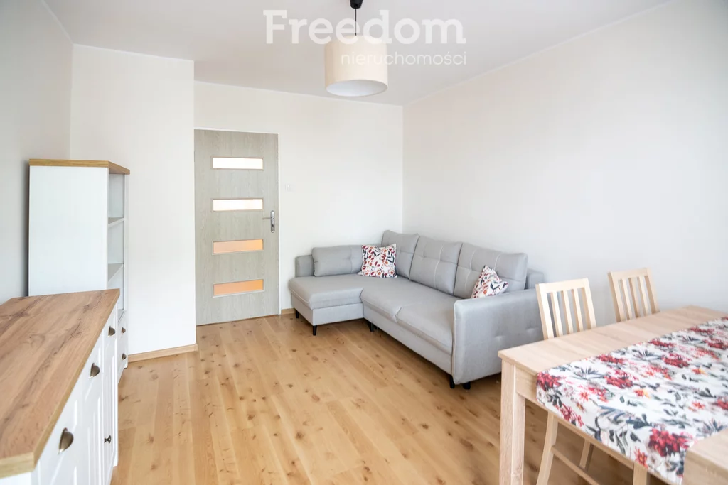 Mieszkanie dwupokojowe 38,78 m², Piła, Górne, al. Wojska Polskiego, Wynajem