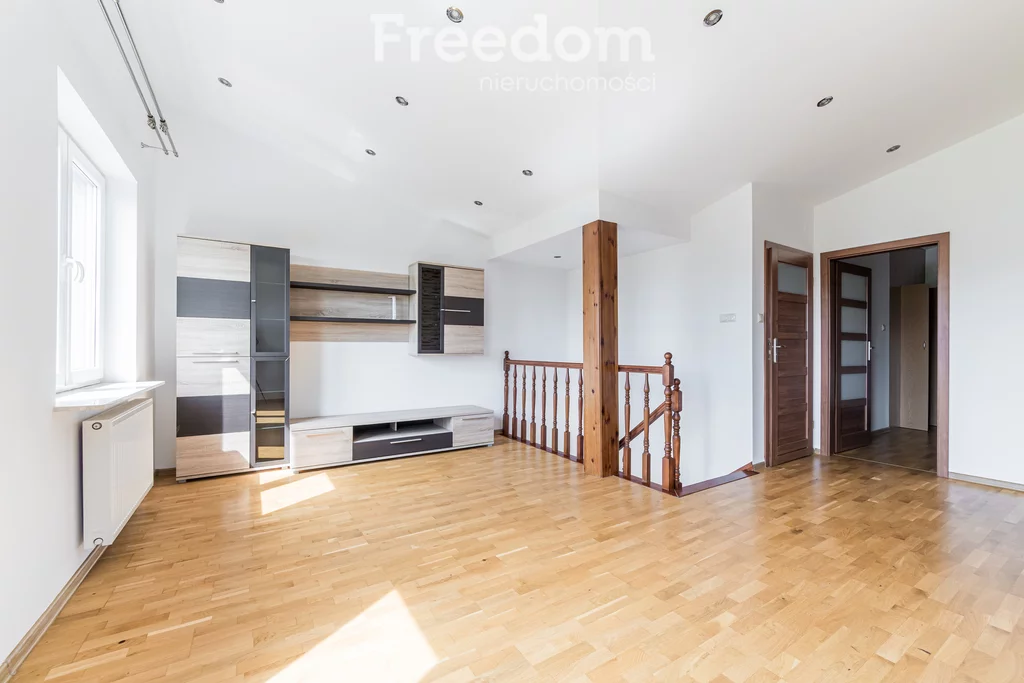 3 pokoje, mieszkanie 76,00 m², piętro 3, oferta nr , 38822/3685/OMS, Wyszków, 11 Listopada