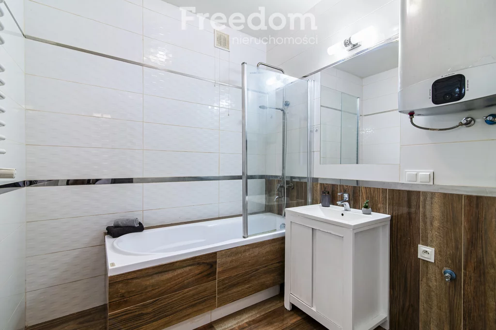 3 pokoje, mieszkanie 77,66 m², piętro 2, oferta nr , 40429/3685/OMS, Łódź, Polesie, Polesie, 6 Sierpnia