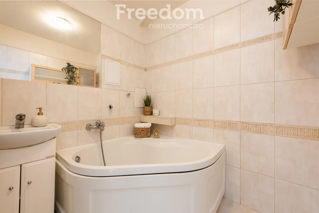 3 pokoje, mieszkanie 59,40 m², piętro 3, oferta nr , 40589/3685/OMS, Starogard Gdański, Aleja Jana Pawła II