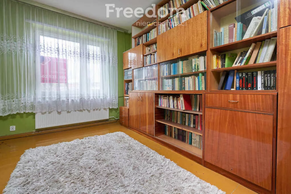 3 pokoje, mieszkanie 76,00 m², parter, oferta nr , 40085/3685/OMS, Biskupiec, Aleja Wojska Polskiego